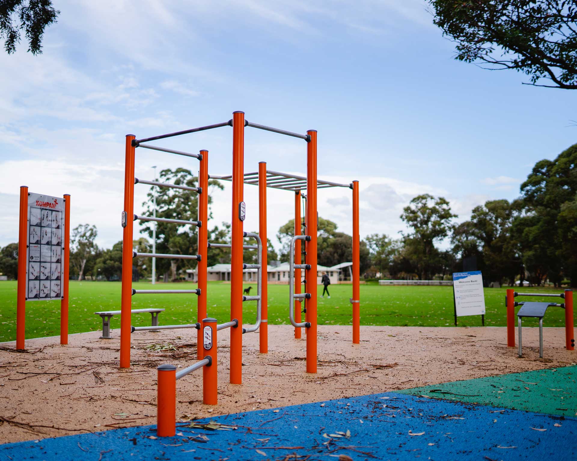 Park with workout equipment near deals me